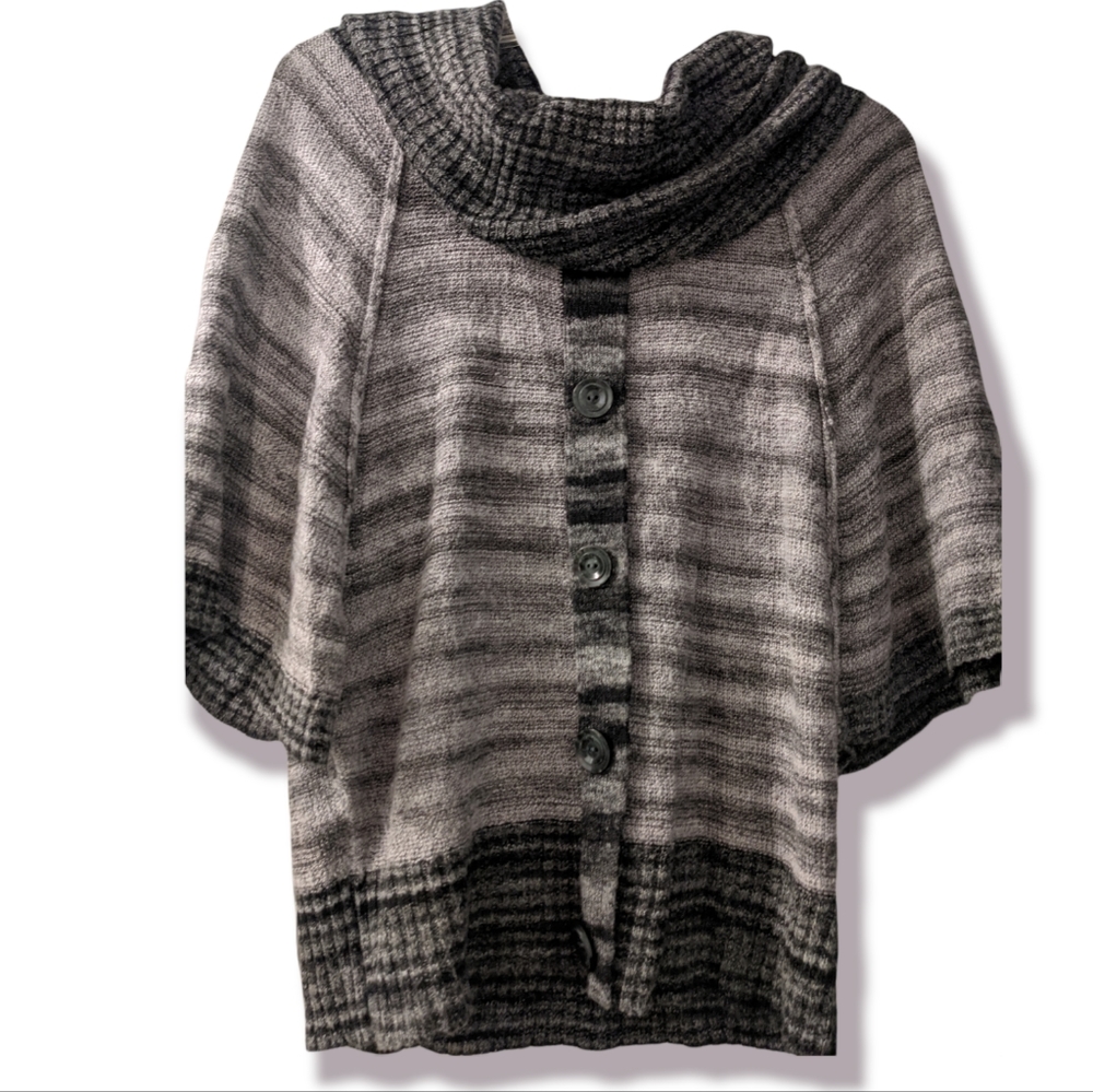 Leo & Nichole Women's cowl neck sweater